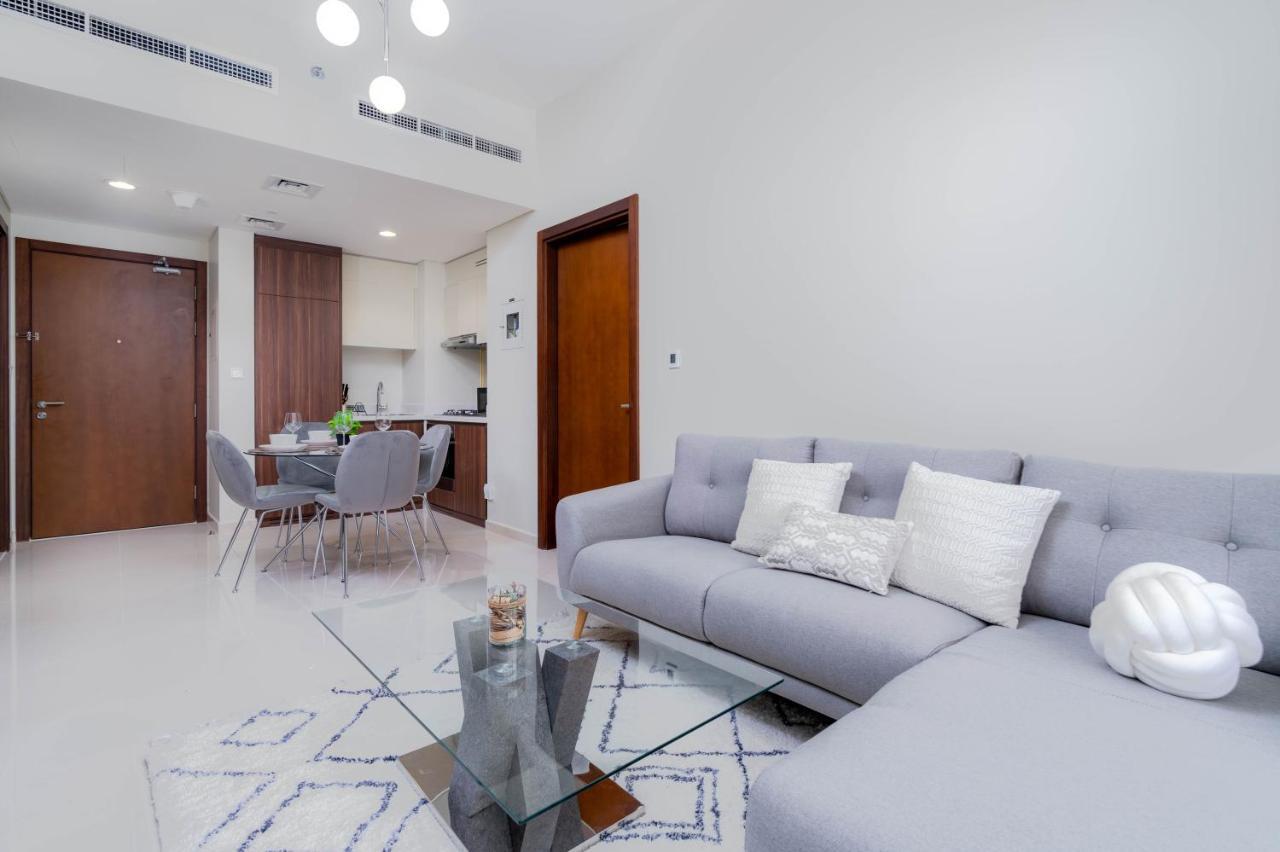 Delightful 2Br Apartment At Reva Residences Dubai Esterno foto