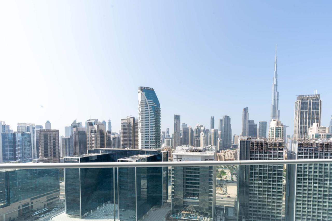 Delightful 2Br Apartment At Reva Residences Dubai Esterno foto