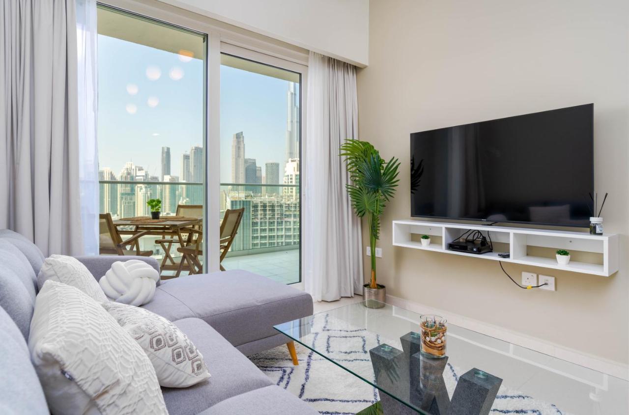 Delightful 2Br Apartment At Reva Residences Dubai Esterno foto